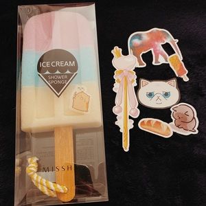 Missha Ice Cream Pop Shower Sponge🍦